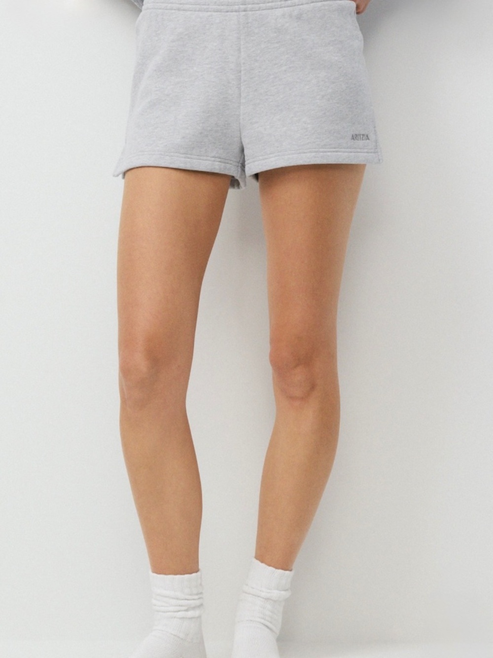 Aritzia Cozy Sweatfleece Perfect Micro Short